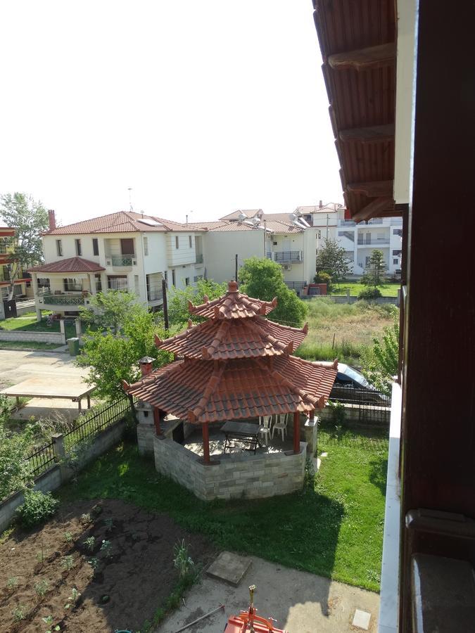 Christakos Apartments Vrasná Екстериор снимка