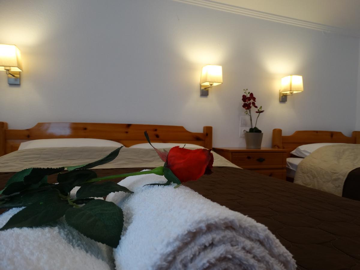 Christakos Apartments Vrasná Екстериор снимка